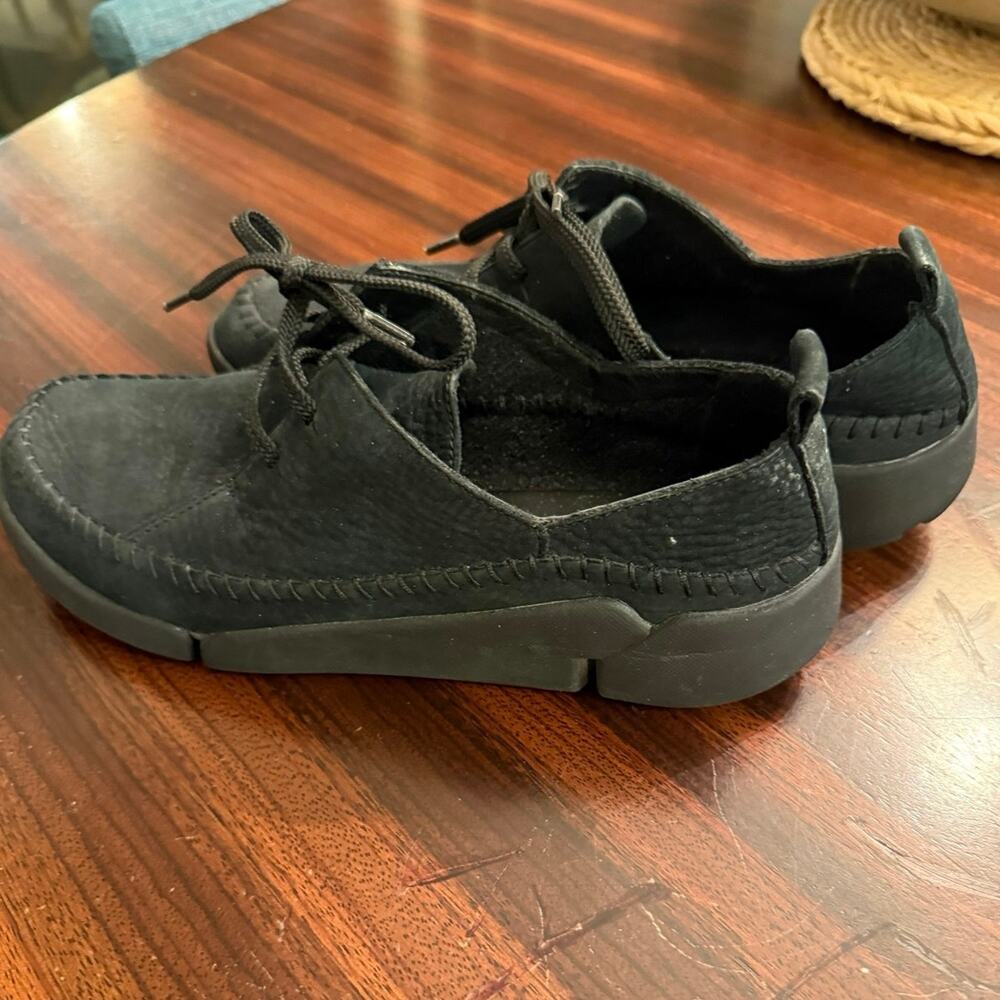 Clarks Trigenic Tri Angle Derby Black Suede Lace-up Shoe 8.5 Comfort Avant Garde